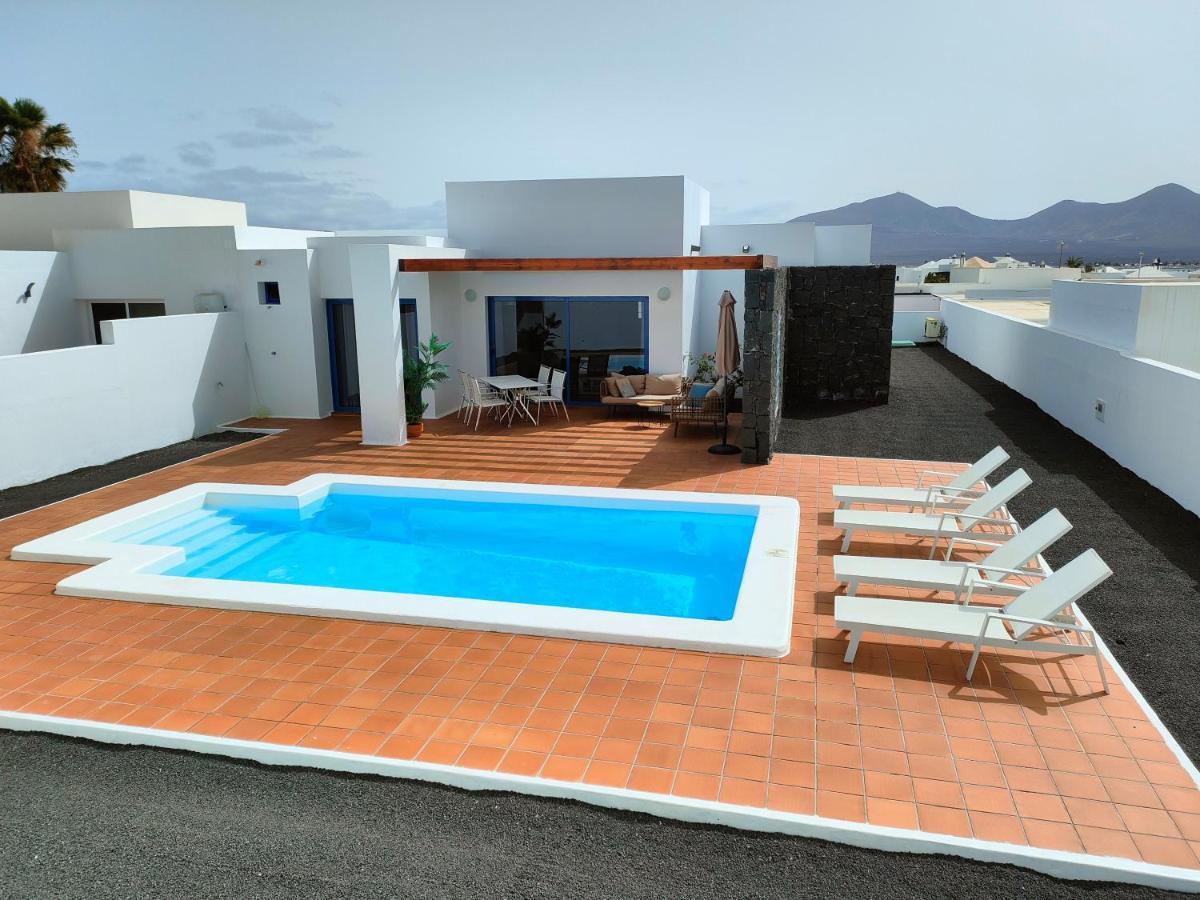Villa Aroa By Villalia Playa Blanca  Exterior photo